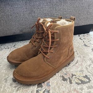 Chestnut Neumel Uggs